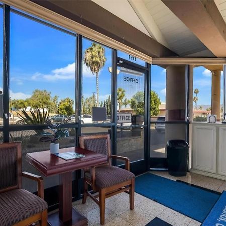 Americas Best Value Inn Redlands San Bernardino Εξωτερικό φωτογραφία
