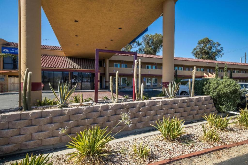 Americas Best Value Inn Redlands San Bernardino Εξωτερικό φωτογραφία